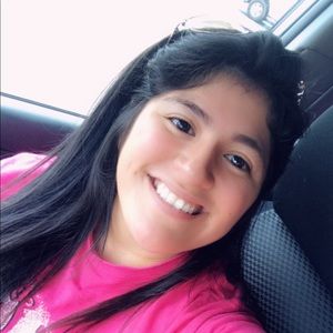 Meet your Posher, Sarai